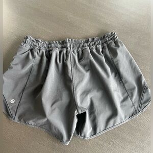Women’s Lululemon Hotty Hot shorts size M